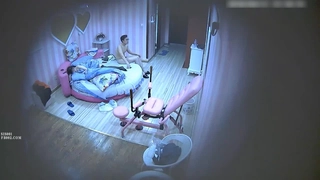 继女与继父的阴茎禁忌的快感