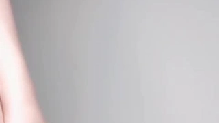 御姐范十足！眼镜极品少妇！黑丝高跟鞋，帅哥炮友激情操逼，假屌插穴自慰，翘起屁股求後入