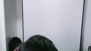 性感成熟的红头发女在内衣里模屄