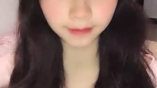 嫖妞達人城中村体驗『50到100的小巷子愛情』隨便操個快餐站街女一頓操作猛如虎定睛一看原地杵一個姿勢懟到射