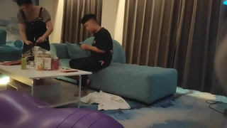 亚洲AV午夜成人无码电影骚气网红与牙签男的邂逅1