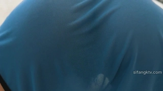 大一嫩妹享受被蒙眼的时刻 用她的嘴巴和嫩穴体验性的世界~