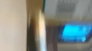 御女时尚范极品美女和社会上认识的炮友一起酒店啪啪,床上各种姿势干逼后又到卫生间边洗澡边干,最后还射颜.国语!