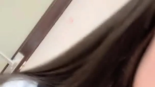 模特小姐姐为赚钱下海直播激情秀