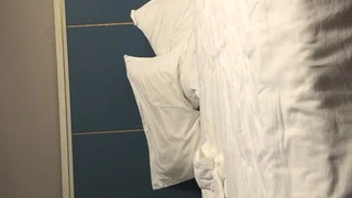 齐逼短裙性感外围女亲自开车去接她到酒店啪啪操太狠第一次把套子都干她逼里了拔出来口硬后接着干国语